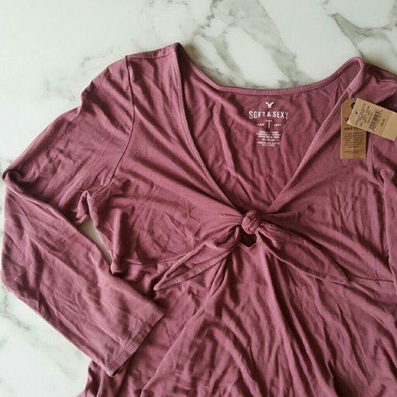 American Eagle Top - Picture 2 of 8